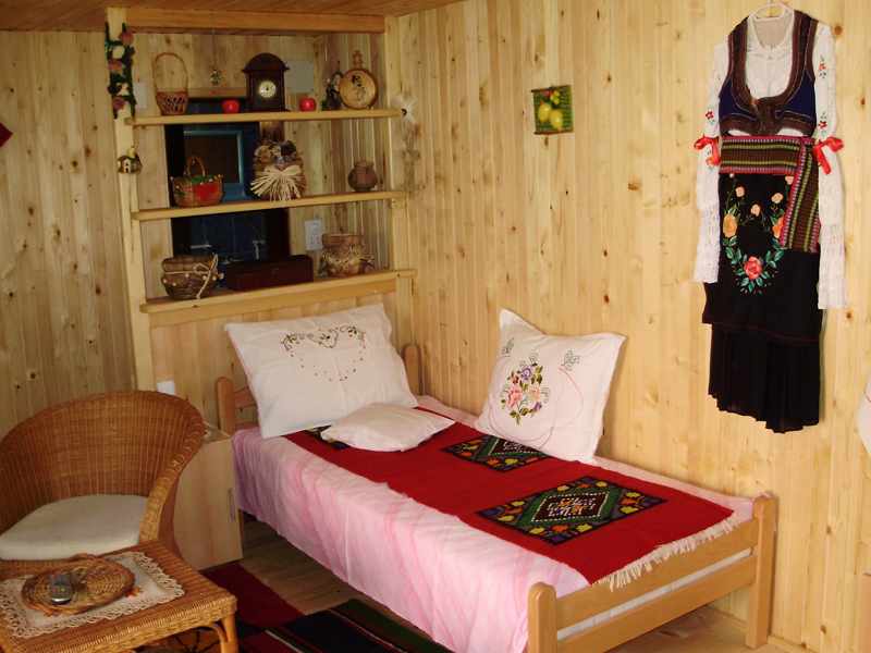 Domaćinstvo Ivanović 12