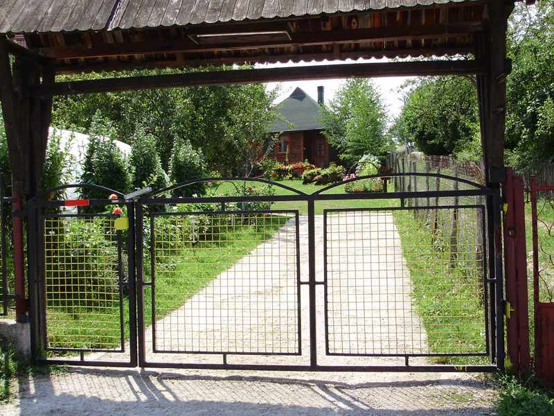 Domaćinstvo Ivanović 3