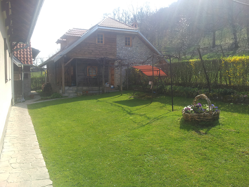 Domaćinstvo Milojević 6