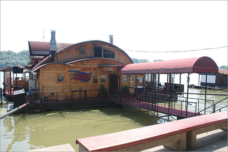 Cruise Coctail bar 1