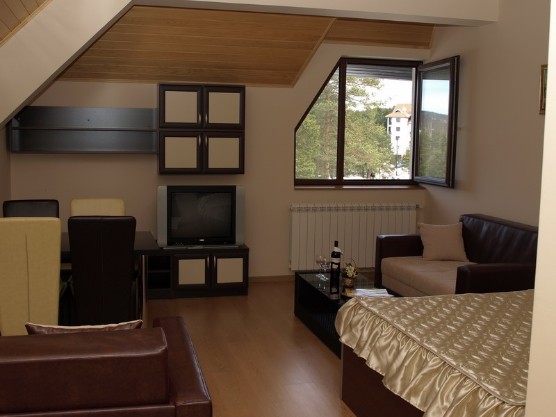 Divčibarski Zamak 4