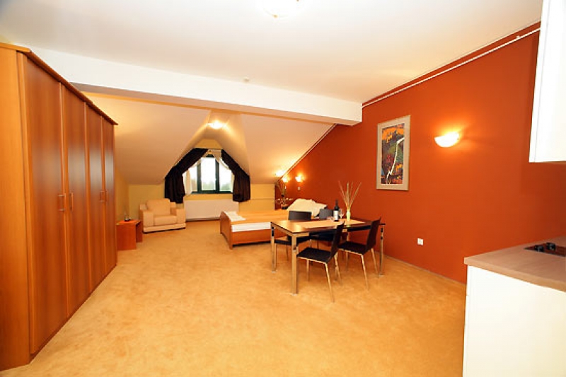 Sportsko turistički centar Wai Tai 10