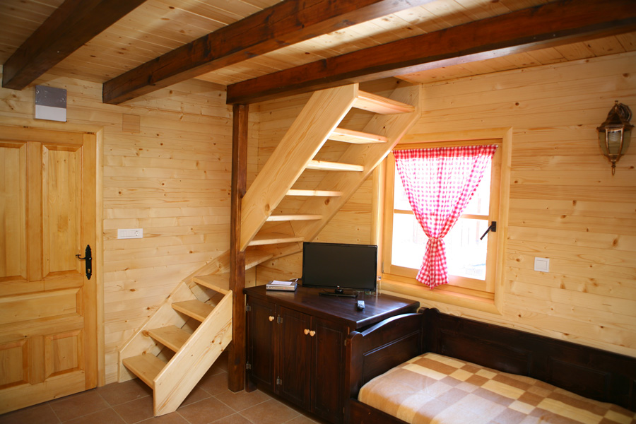 Turističko rekreativni centar Momčilo Čeković 6