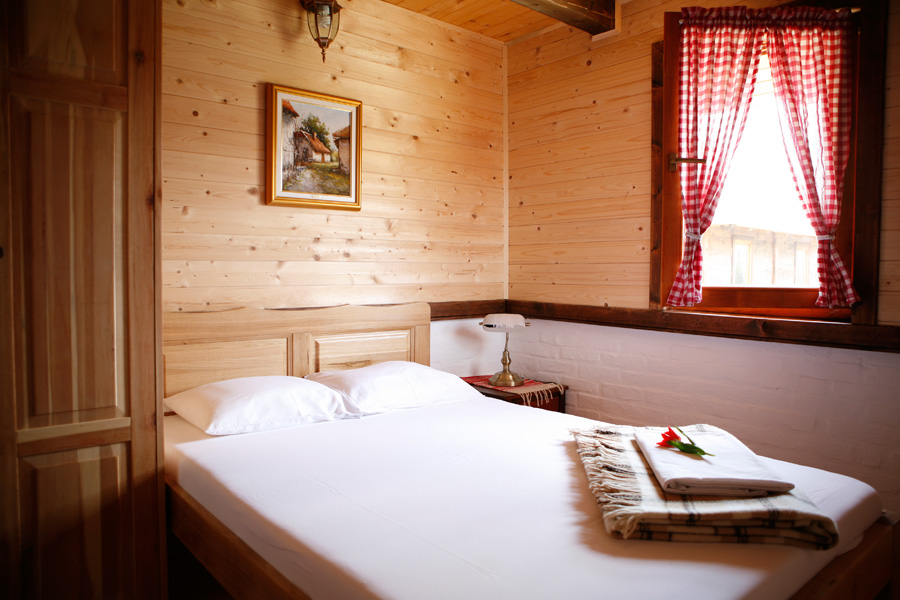 Turističko rekreativni centar Momčilo Čeković 9