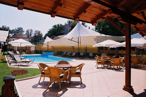 Colonial sun 4