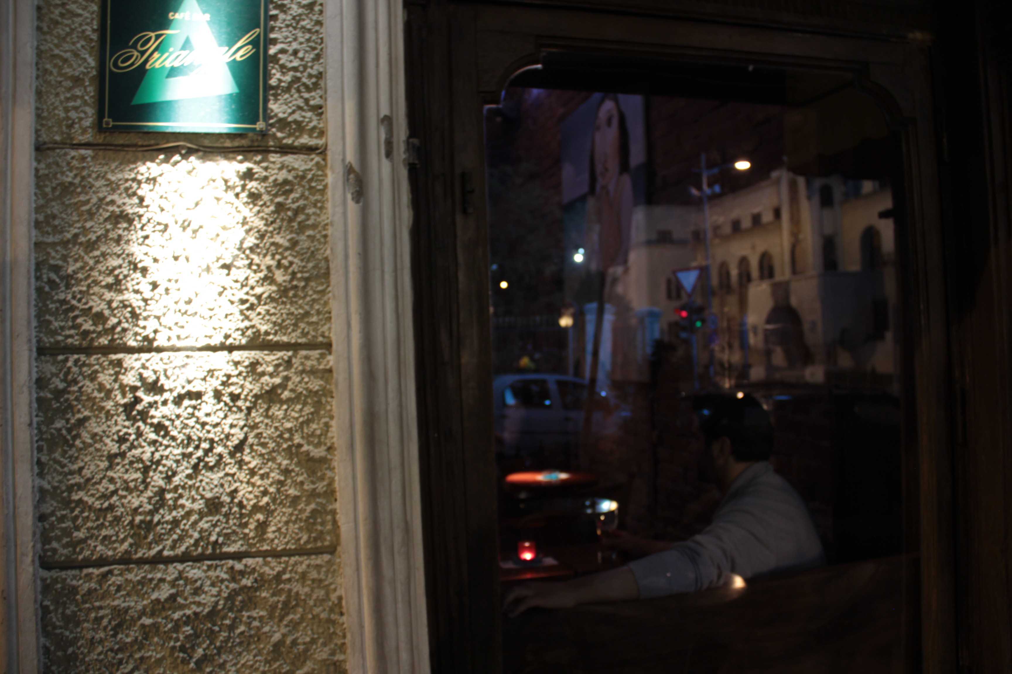 Triangle Café & Bar 9