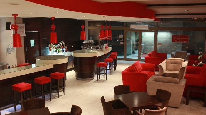 Lounge Bar Zvezda 4