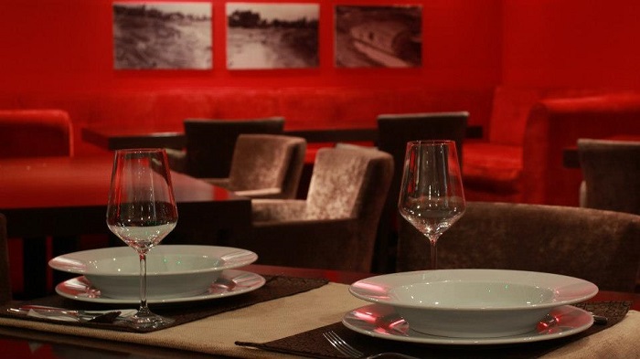 Lounge Bar Zvezda 10