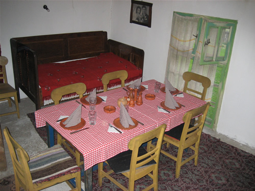 Etno restoran Čardak 10