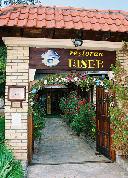 Biser 2