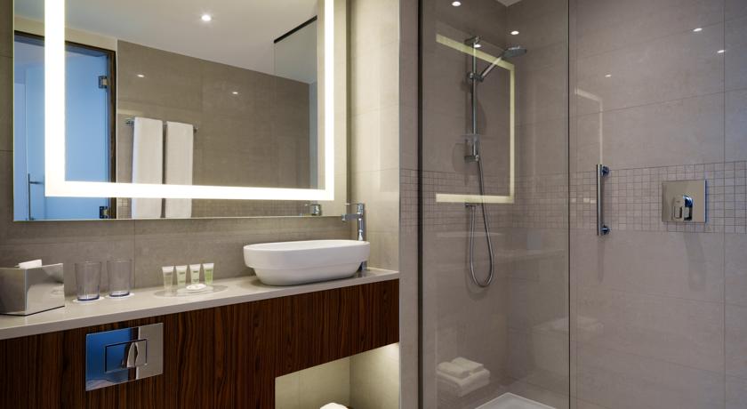 Courtyard Marriott 6