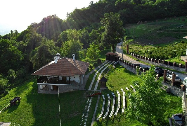 Etno kompleks Ognjište 4