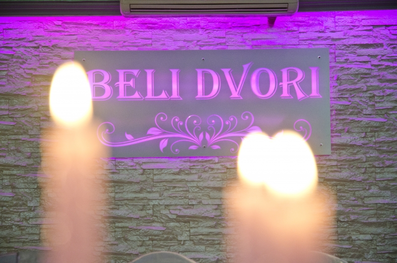 Beli Dvori 1