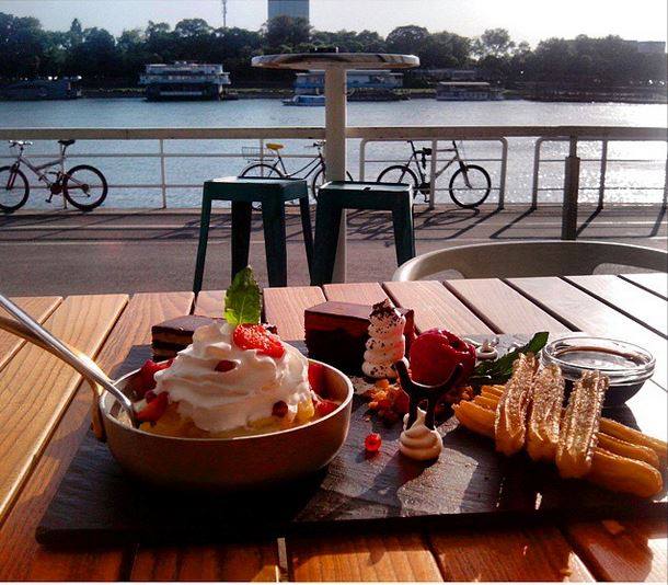 Toro Latin GastroBar 11